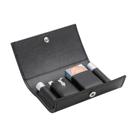 Aparat de ras safety razor cu cap cu pieptene inchis Merkur 46C Travel